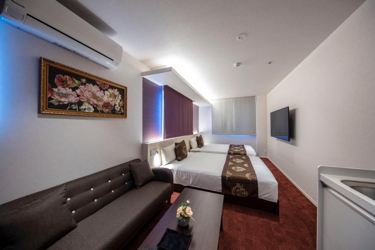 Grand Base Okayama Ekimae Aparthotel Kültér fotó