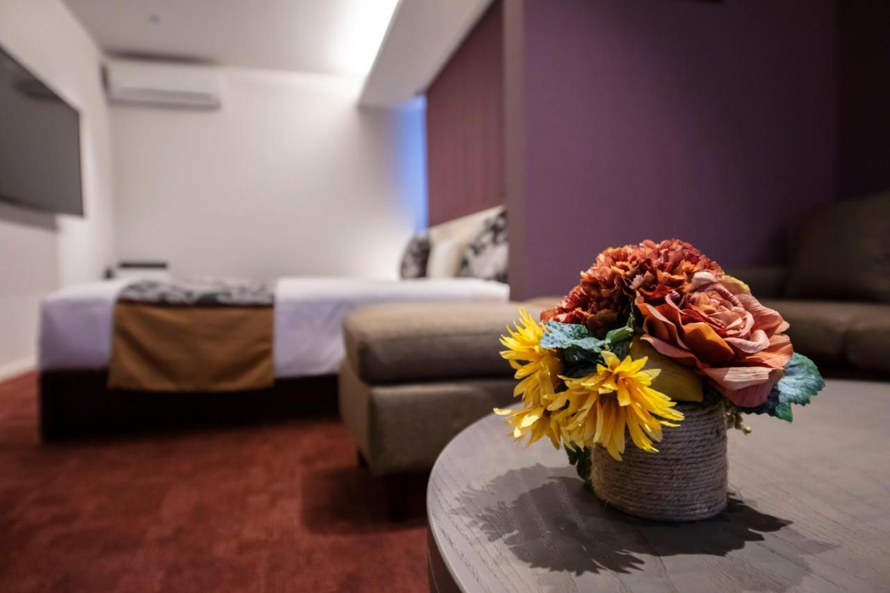 Grand Base Okayama Ekimae Aparthotel Kültér fotó